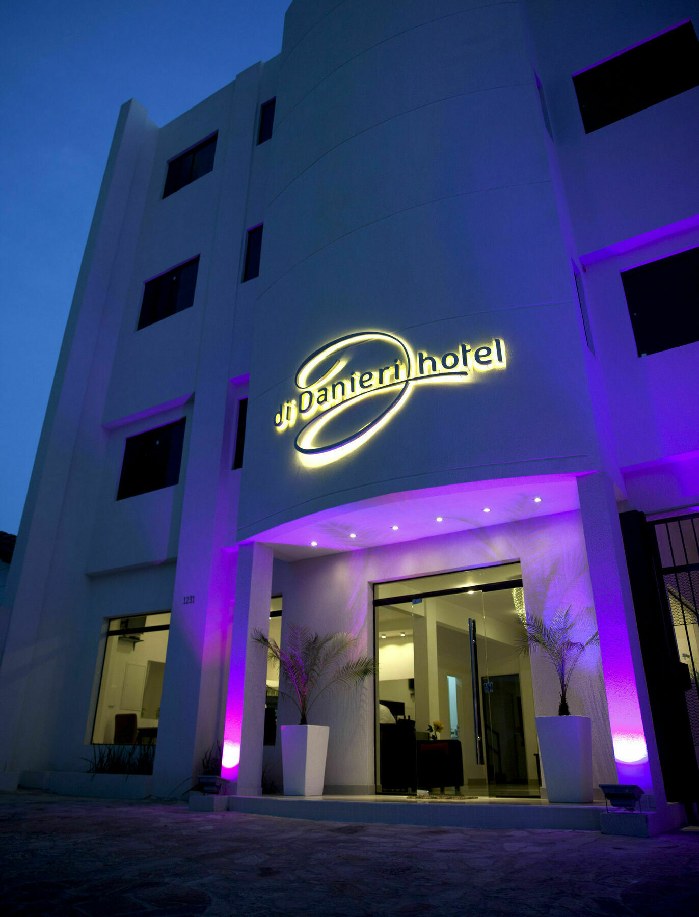 Danieri Asuncion Hotel Exterior photo