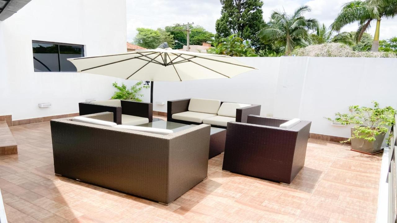 Danieri Asuncion Hotel Exterior photo